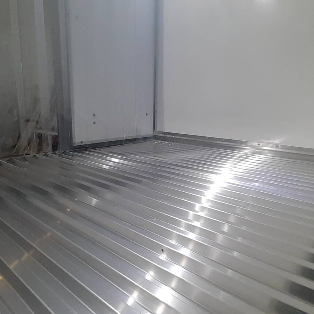 Recubrimiento interior de caja térmica