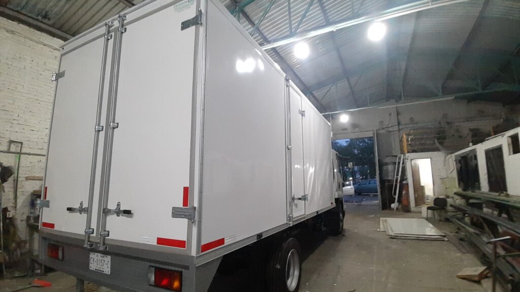 Caja térmica para camión Isuzu, Hino, FAW y JAC