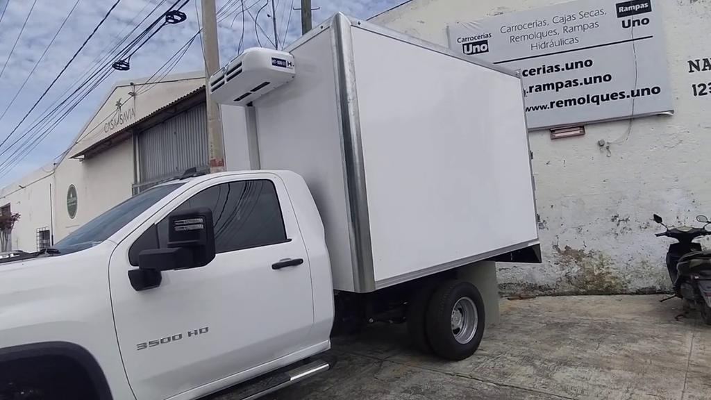 Caja refrigerada para camioneta Chevrolet Silverado